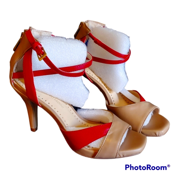 Adrienne Vittadini strappy leather heels NWB - Picture 3 of 11